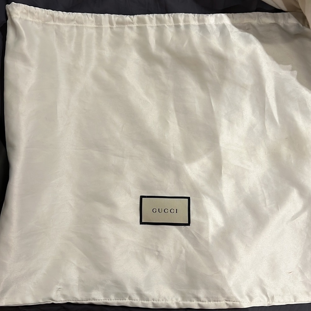 Gucci Small GG Matelasse Leather Top Handle Bag - Picture 4 of 7